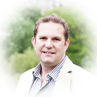Simon Scott