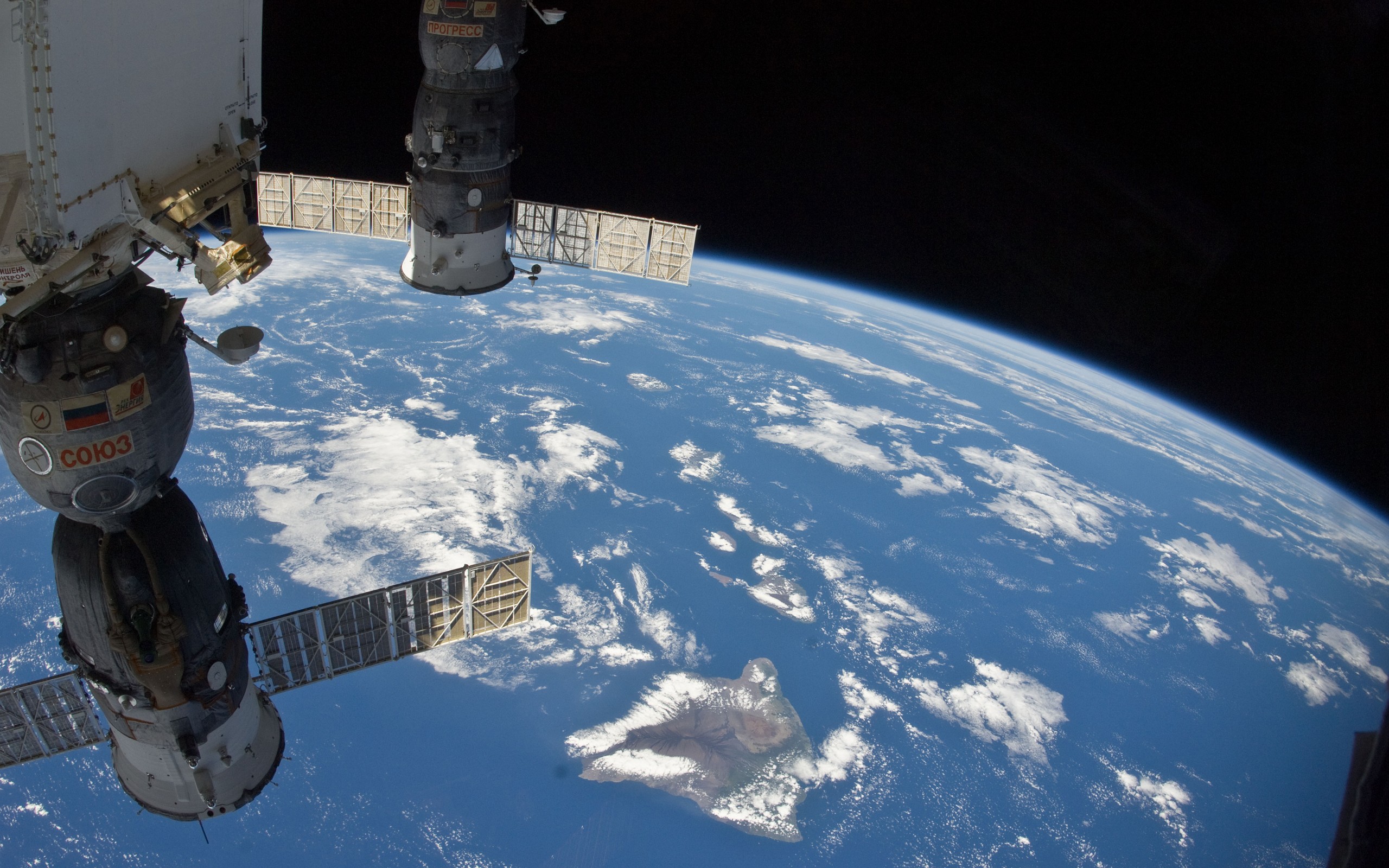 Satellite communications and connectivity