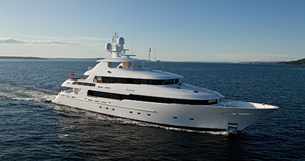 M/Y Rochade, superyacht photographed at sea